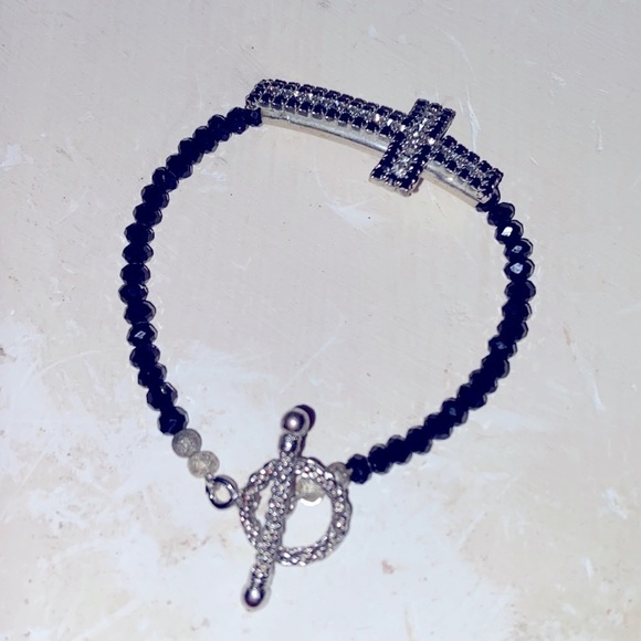 1/1 Onyx Stones w Cross w Crystals Bracelet designed by 𝔰𝔞𝔦𝔫𝔱 𝔯𝔬𝔰𝔢 🥀‌‍ - Picture 2 of 6